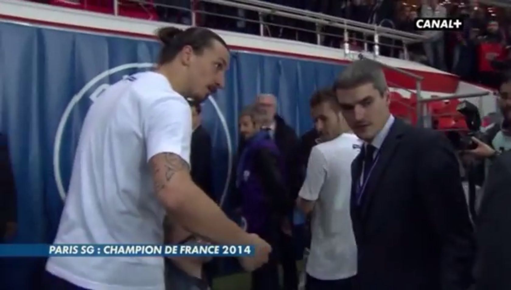 Reporter, Zlatan Ibrahimovic, Titel, Frankrike, Fotboll, PSG, Paris Saint Germain, Ligue 1
